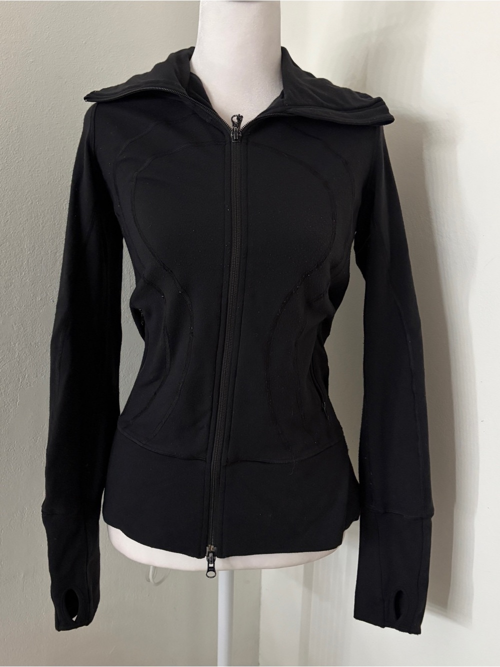 Lululemon running jacket with hoodie